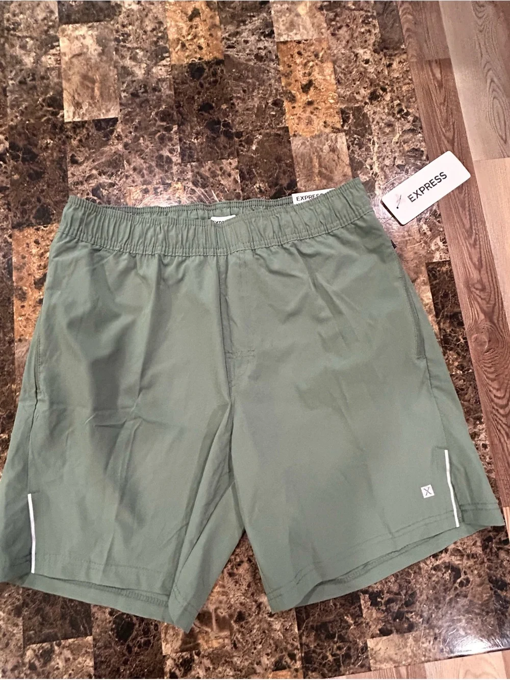 Under Armour Men's Olive Gray Athletic Shorts